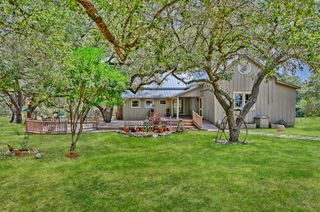 1900 Baron Road, La Grange, TX 78945