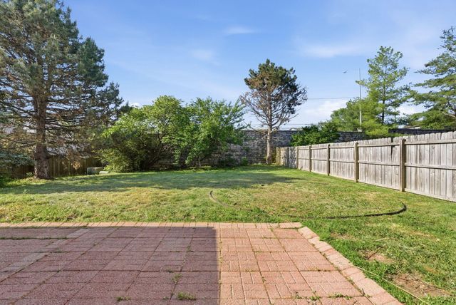 4001 Barnard Drive, Lexington, KY 40509