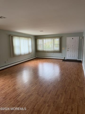 74 Virgin Islands Drive, Toms River, NJ 08757
