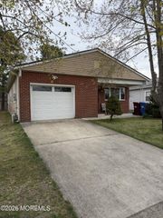 74 Virgin Islands Drive, Toms River, NJ 08757