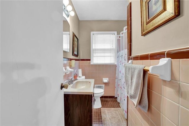 118 Hurt Road SE, Smyrna, GA 30082