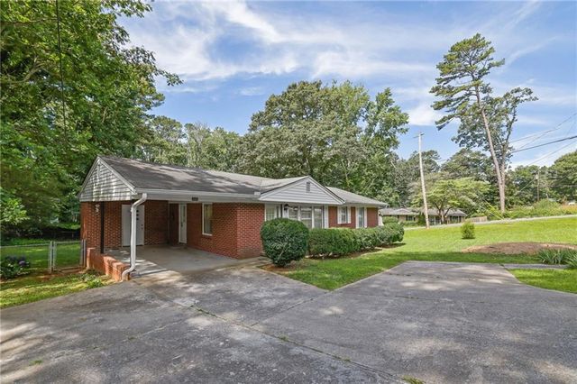 118 Hurt Road SE, Smyrna, GA 30082