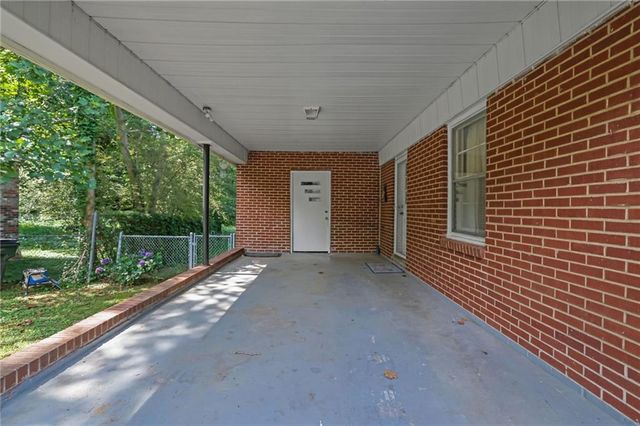 118 Hurt Road SE, Smyrna, GA 30082