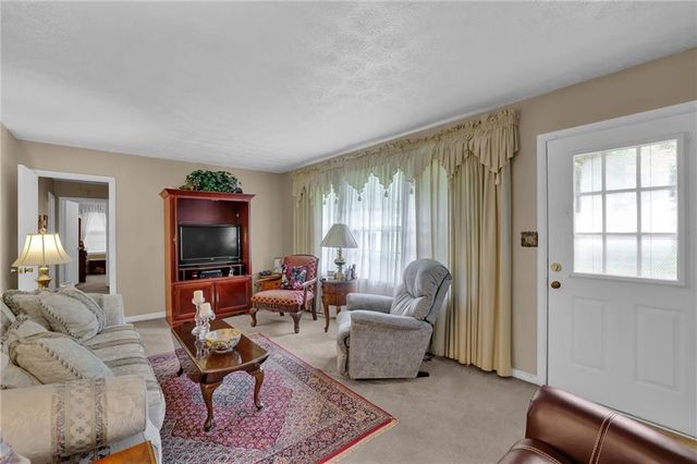 118 Hurt Road SE, Smyrna, GA 30082