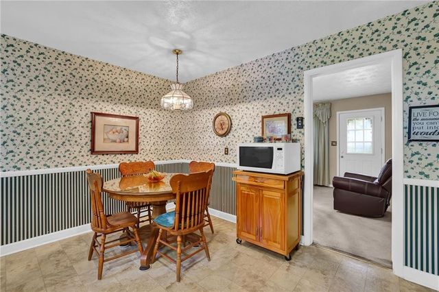 118 Hurt Road SE, Smyrna, GA 30082
