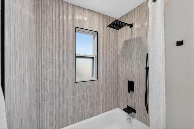 3307 25TH ST N, St Petersburg, FL 33713