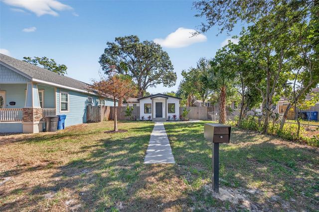 3307 25TH ST N, St Petersburg, FL 33713