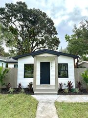 3307 25TH ST N, St Petersburg, FL 33713