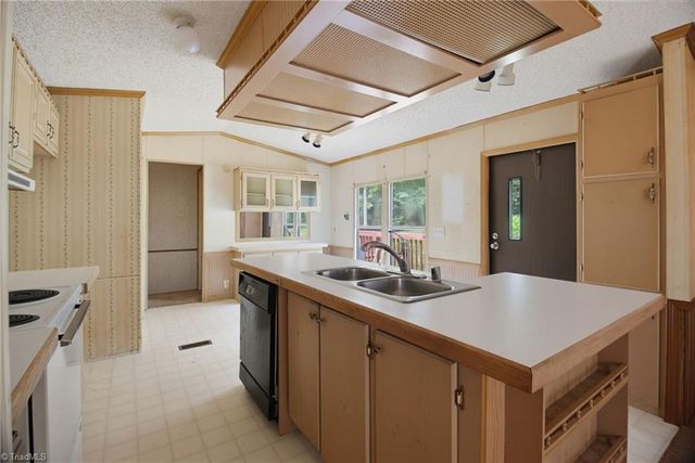 372 Gentry Road, Stokesdale, NC 27357