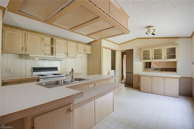 372 Gentry Road, Stokesdale, NC 27357