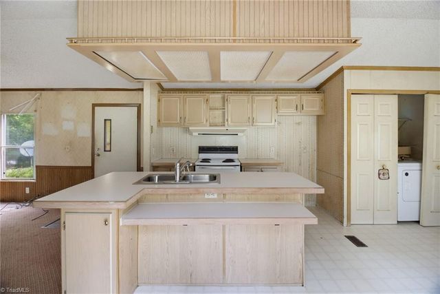 372 Gentry Road, Stokesdale, NC 27357