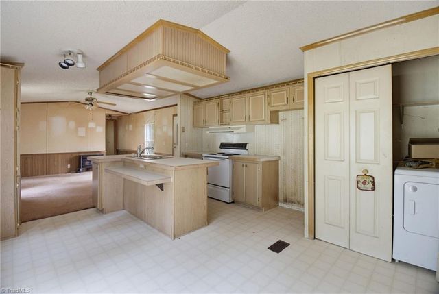 372 Gentry Road, Stokesdale, NC 27357