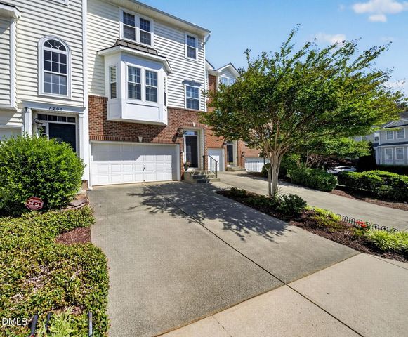 7207 Doverton Court, Raleigh, NC 27615