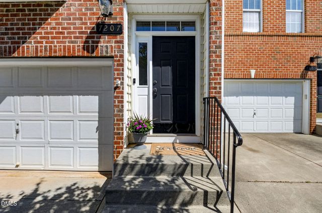 7207 Doverton Court, Raleigh, NC 27615