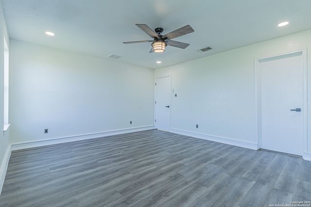 5110 Sunview Vly, San Antonio, TX 78244