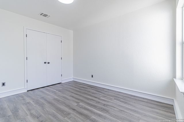 5110 Sunview Vly, San Antonio, TX 78244