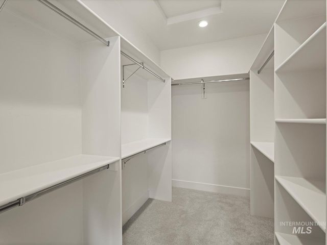 9106 W River Otter Dr, Boise, ID 83614