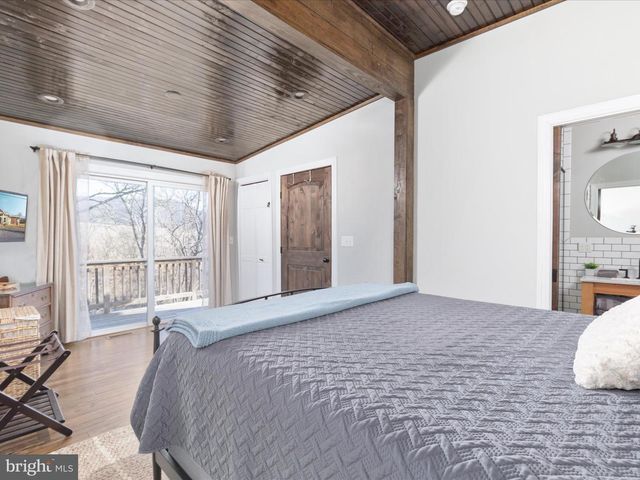 17884 OLD VALLEY PIKE, Edinburg, VA 22824