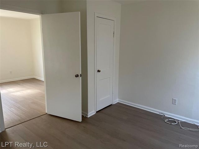 3951 Los Angeles Avenue, Warren, MI 48091