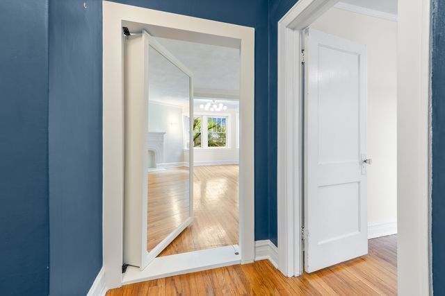 1456 W Hollywood Avenue 3W, Chicago, IL 60660
