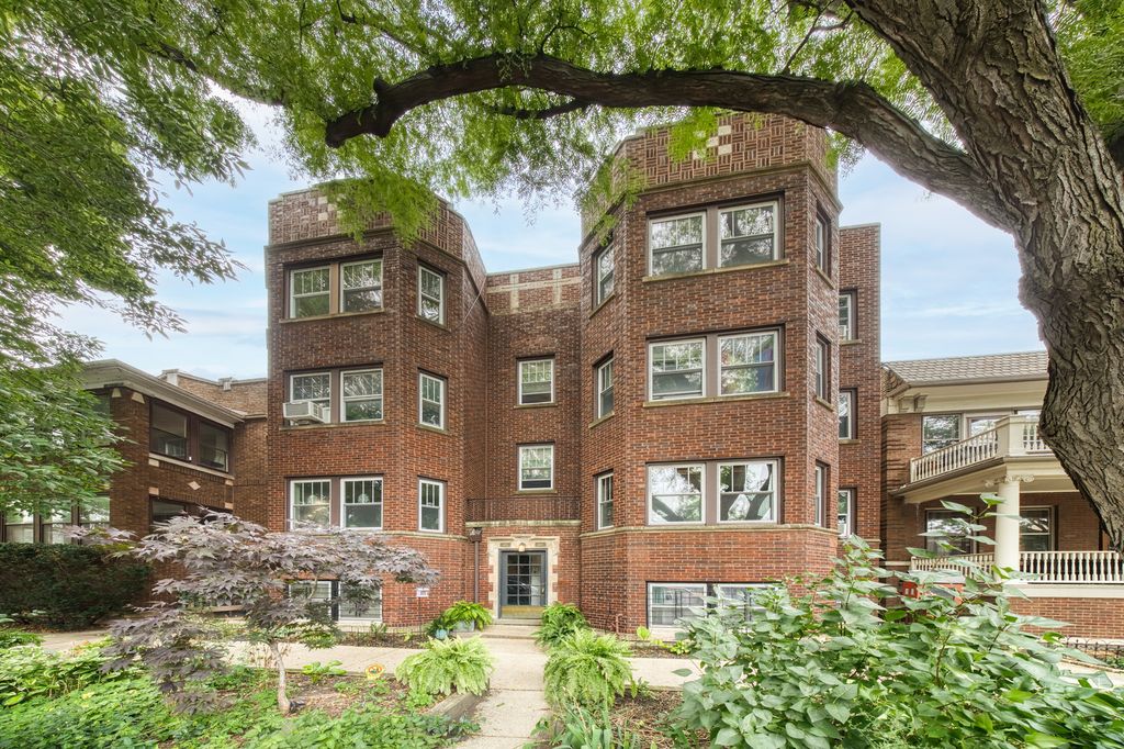 1456 W Hollywood Avenue 3W, Chicago, IL 60660
