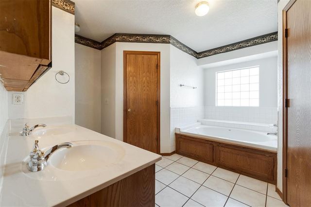 13133 Boxwood Court, Oklahoma City, OK 73170