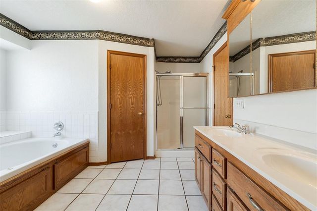 13133 Boxwood Court, Oklahoma City, OK 73170