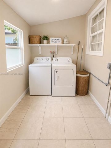 4011 SW 28th St 0, West Park, FL 33023