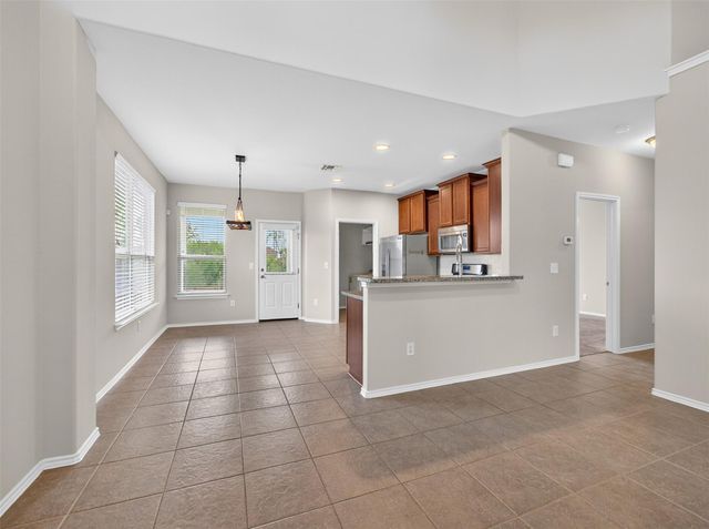 170 Albatross CV, Buda, TX 78610