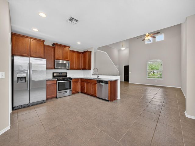 170 Albatross CV, Buda, TX 78610