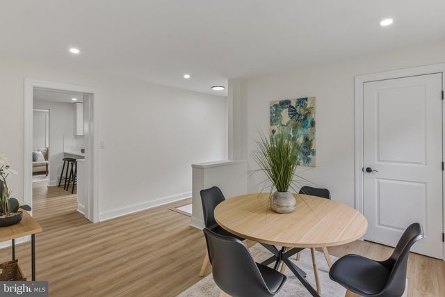 266 DIXIE DR, Carneys Point, NJ 08069