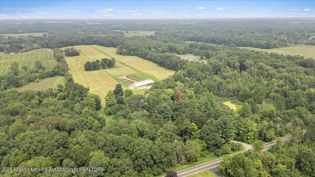 6280 Kinneville Road, Eaton Rapids, MI 48827