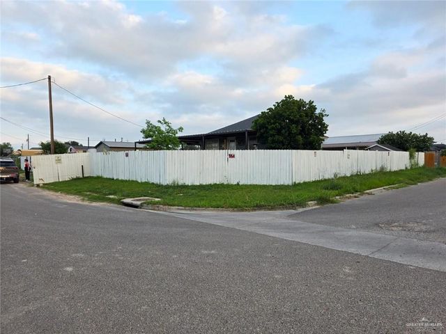 6100 Peony Street, Edinburg, TX 78542