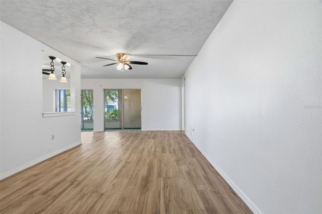 6320 7TH AVENUE W, Bradenton, FL 34209