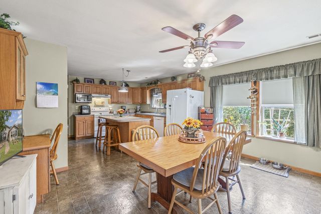 17537 Mockingbird Rd Road, Warsaw, MO 65355