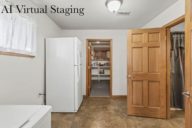 17537 Mockingbird Rd Road, Warsaw, MO 65355