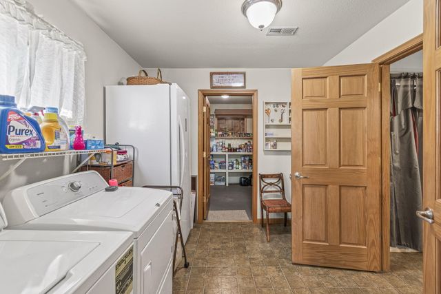 17537 Mockingbird Rd Road, Warsaw, MO 65355