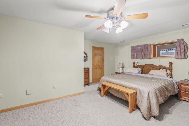 17537 Mockingbird Rd Road, Warsaw, MO 65355