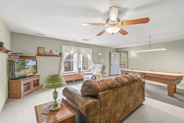 17537 Mockingbird Rd Road, Warsaw, MO 65355