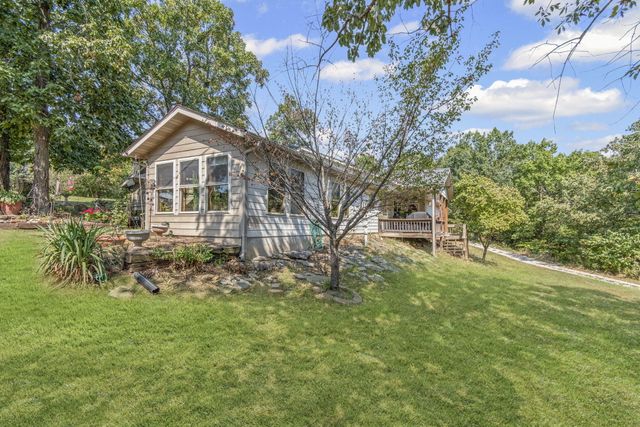 17537 Mockingbird Rd Road, Warsaw, MO 65355