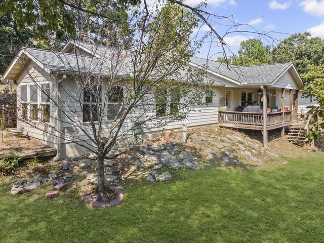 17537 Mockingbird Rd Road, Warsaw, MO 65355