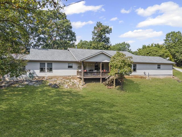 17537 Mockingbird Rd Road, Warsaw, MO 65355