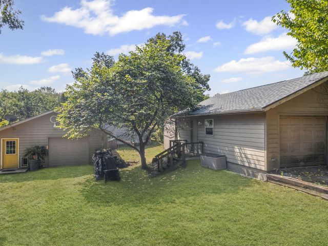 17537 Mockingbird Rd Road, Warsaw, MO 65355