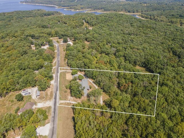 17537 Mockingbird Rd Road, Warsaw, MO 65355