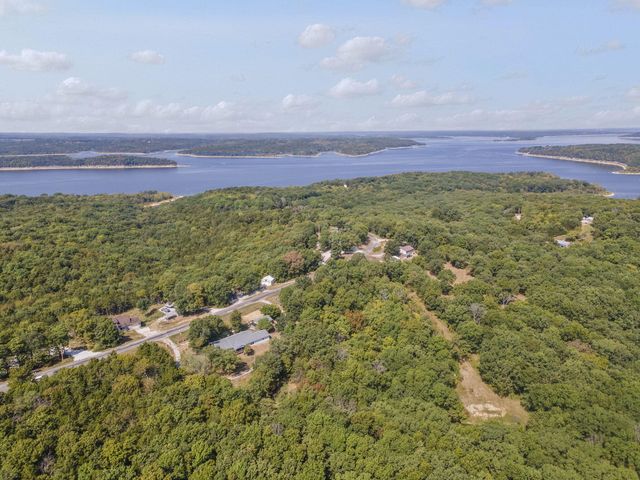 17537 Mockingbird Rd Road, Warsaw, MO 65355