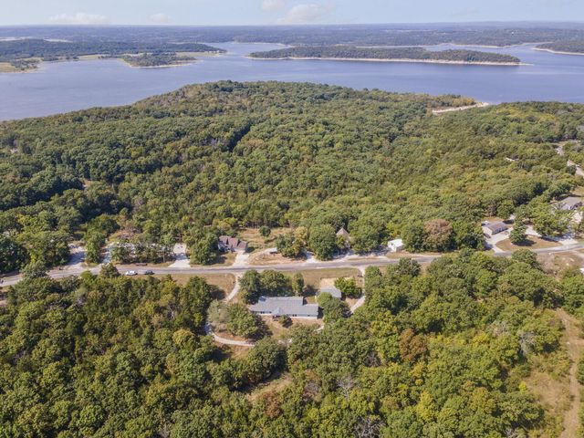 17537 Mockingbird Rd Road, Warsaw, MO 65355