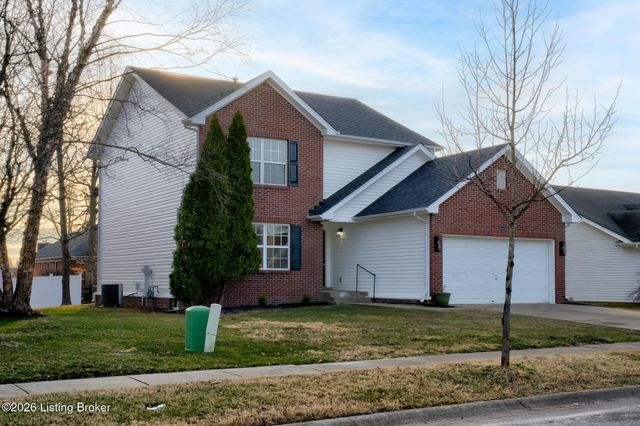 10503 Waycross Ave, Louisville, KY 40229