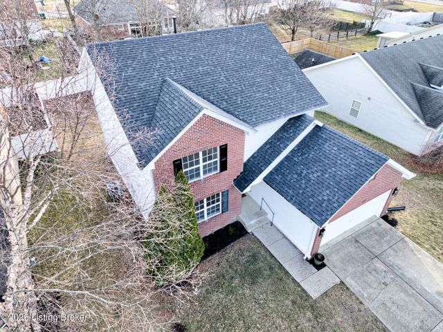 10503 Waycross Ave, Louisville, KY 40229