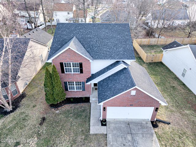 10503 Waycross Ave, Louisville, KY 40229