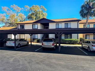 512 FAIRWAYS CIRCLE A, Ocala, FL 34472